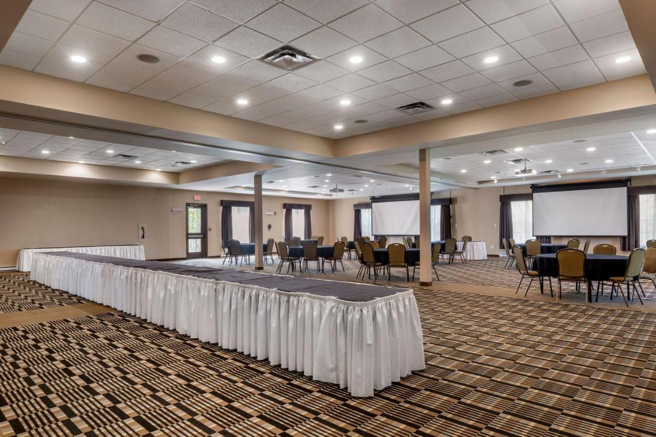 Best Western Plus Bridgewater Hotel & Convention Centre Exterior foto