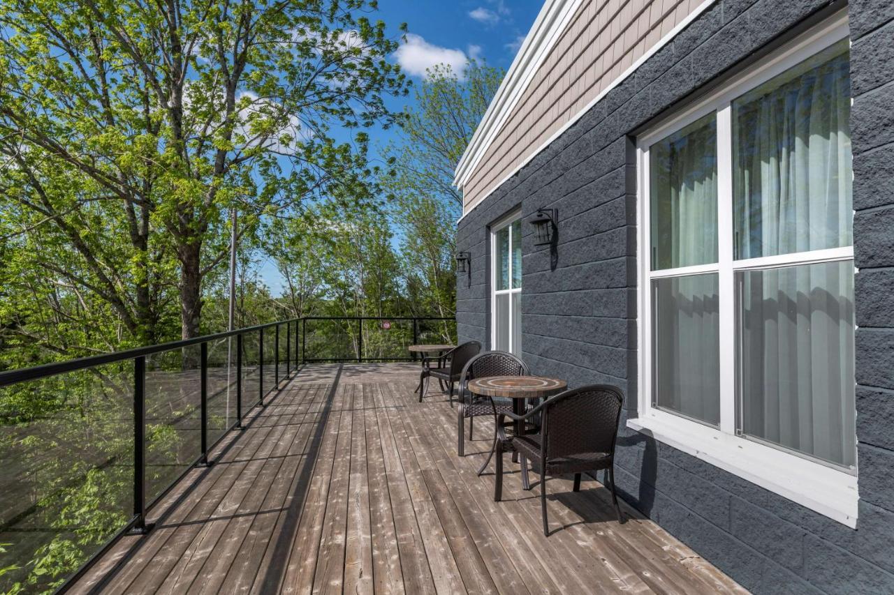 Best Western Plus Bridgewater Hotel & Convention Centre Exterior foto