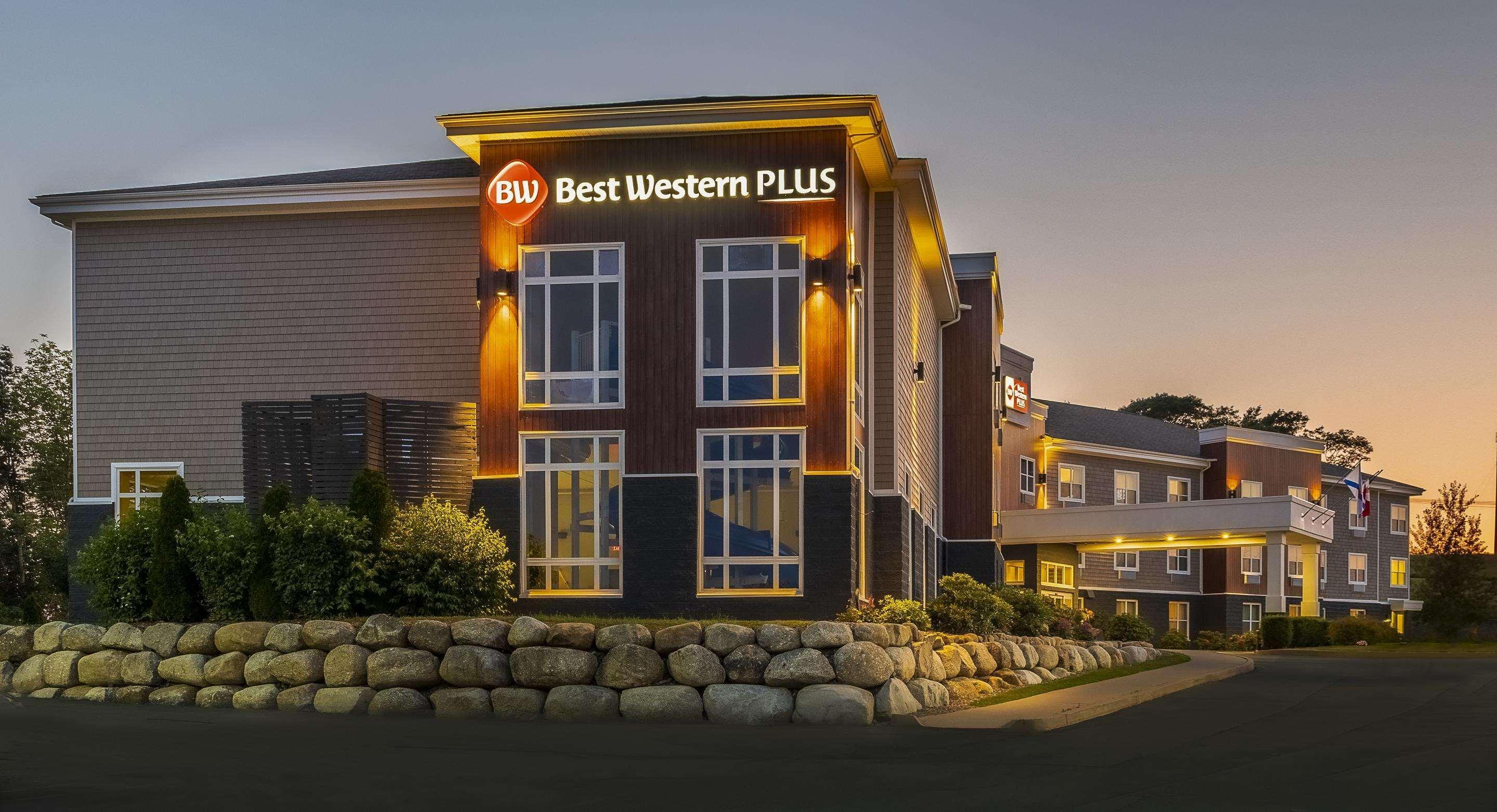 Best Western Plus Bridgewater Hotel & Convention Centre Exterior foto