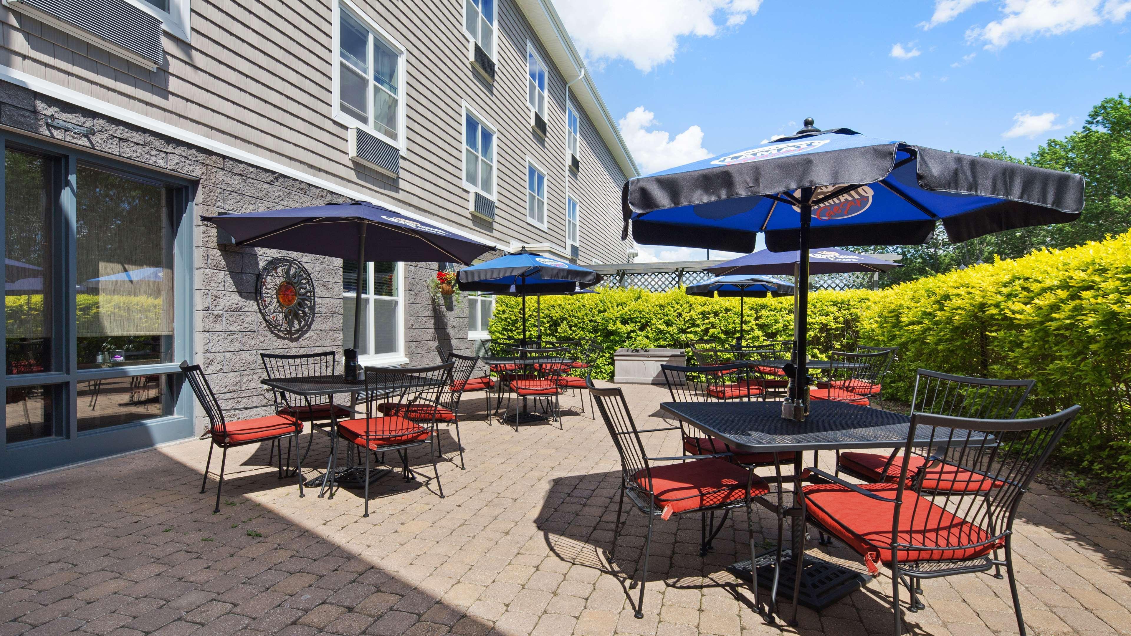 Best Western Plus Bridgewater Hotel & Convention Centre Exterior foto